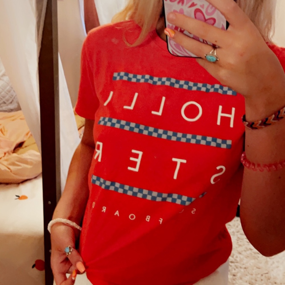 small Hollister red and blue top